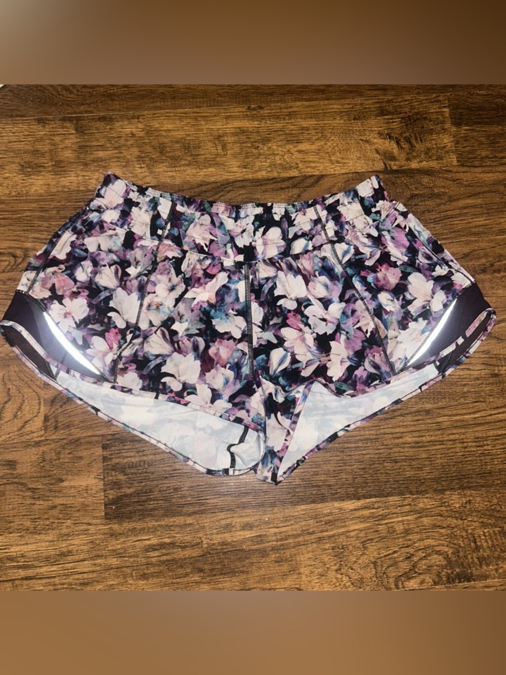 Floral Print lululemon Athletic Running Shorts